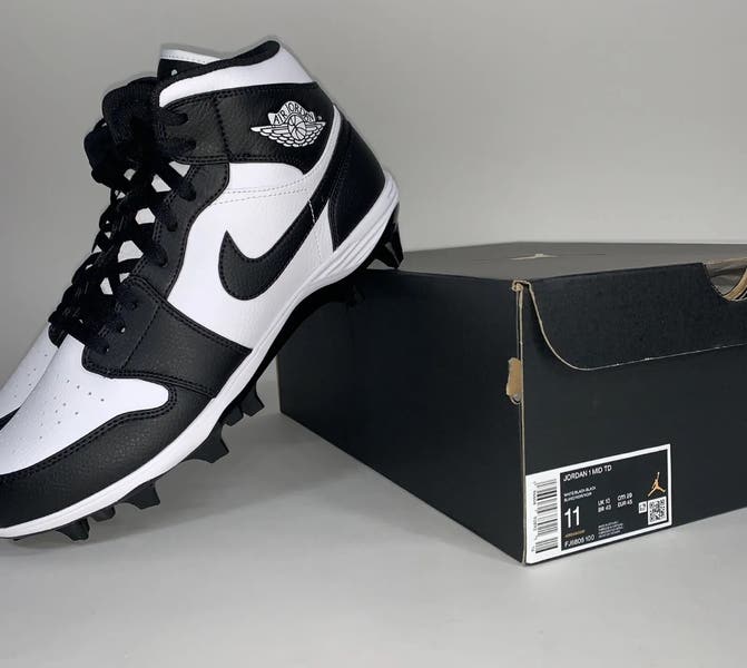 Jordan 1 Alpha Menace Mid Football Cleats Mens White Black  display picture 1