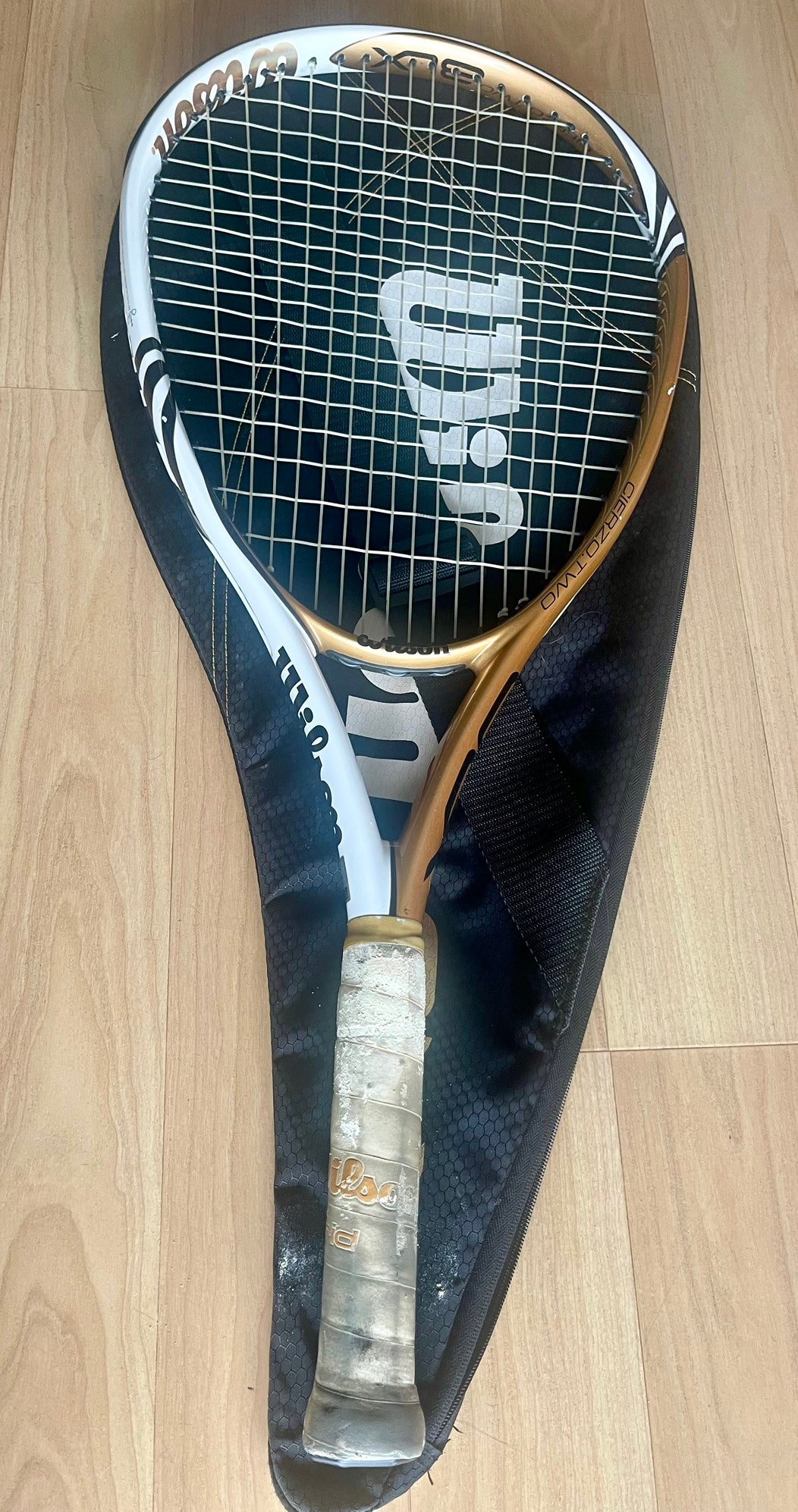 Wilson BLX Cierzo Two 120 tennis racquet 4 3/8 L3 | SidelineSwap