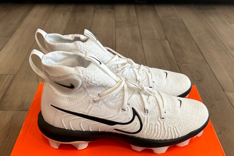 Size 11 Nike Alpha Huarache NXT MCS White Black Baseball Cleats