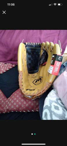 New  Outfield 14" Fieldmaster Baseball Glove