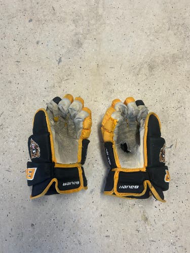Used  Bauer 15" Pro Stock Vapor Team Gloves