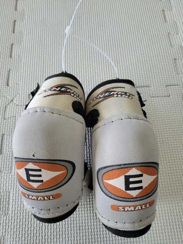 Used Easton Synergy 100 Ep Yth Sm Hockey Elbow Pads