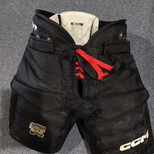 Portland Winterhawks Used Senior Size large CCM Pro Stock HPG 12A Goalie Pant