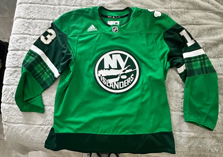 HOT DEAL!!   NHL Authentic New York Islanders Irish Heritage Matt Barzal MIC