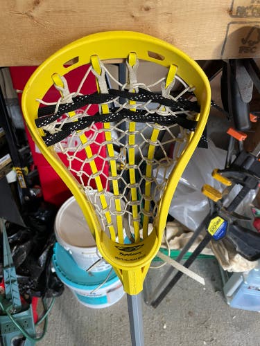 Brine typhoon lacrosse stick