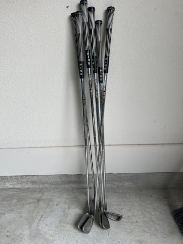 Used Men's Ping Right Handed Steel Shaft Eye 2 Iron Set