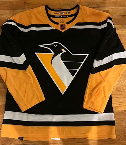 Pittsburgh Penguins Reverse Retro 2.0 XL Jersey