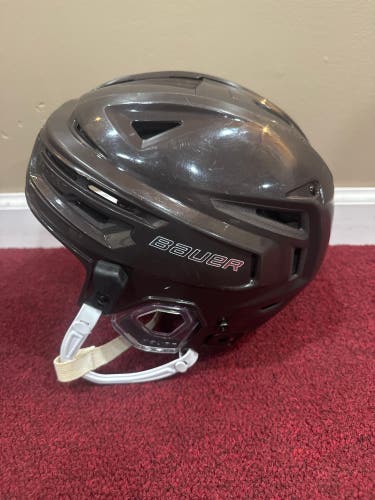 Medium Bauer Pro Stock Re-Akt 150 Helmet Item#BR150