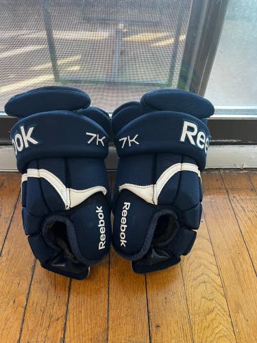 Used  Reebok 14" 7K Gloves