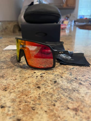 New One Size Fits All Oakley Sutro Sunglasses