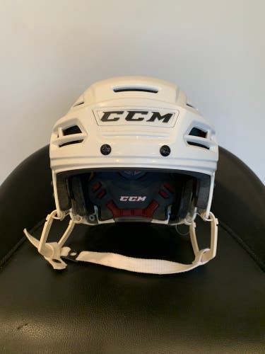 New Large CCM Resistance 300 Helmet