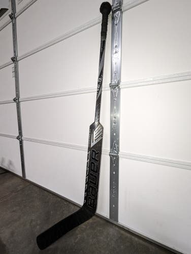 Used INT/SR Bauer Supreme One.9 Full Right Goalie Stick 25" Paddle