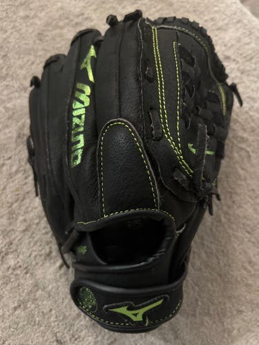 Gently Used Mizuno 12" Prospect Fastpitch Softball Glove (MMX1205) Blk/Green