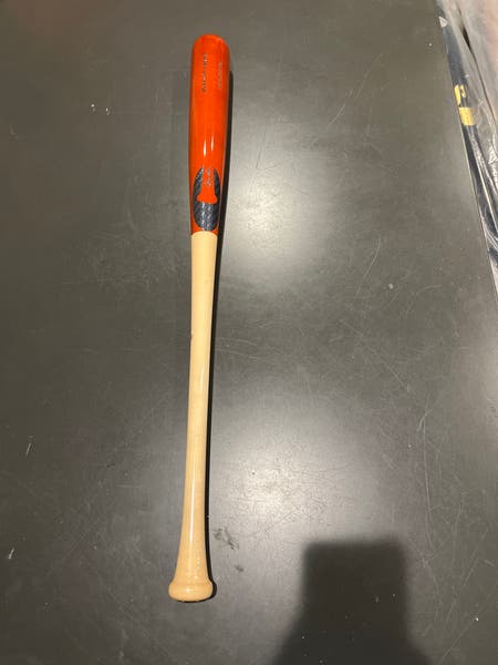 M*９様 チャンドラー　Chandler Bats　S017.4 MAPLE CB271A On-Demand (Black) Pro Model