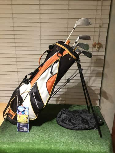 Tommy Armour Juniors Hot Scot Set (Driver, Hybrid, 7i, PW, Putter) & Stand Bag