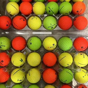 42 Wilson Staff Duo Professional AAAA-AAAAA Near Mint to Mint Golf Balls Color