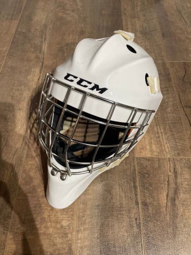 Senior CCM GFL Pro Goalie Mask Medium Size