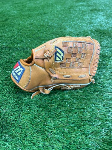 Baseball Gloves (bundle)