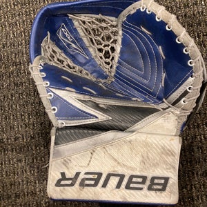 Used  Bauer RX7 Goalie Glove