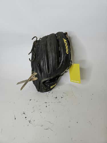 Used Wilson Wilson A2000 12 1 2" Fielders Gloves