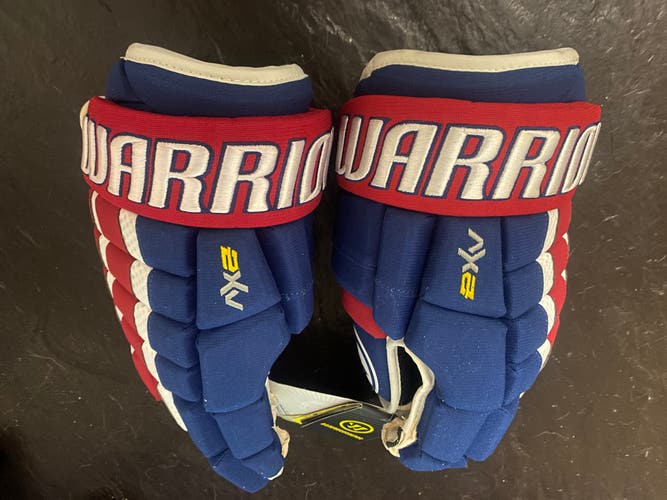 NEW - Warrior Dynasty 15” Hockey Gloves