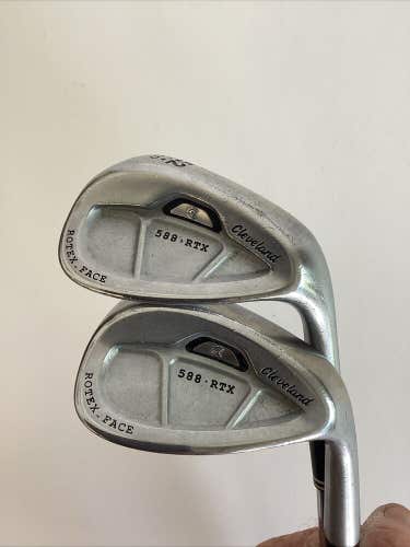 Cleveland 588-RTX Wedge Set GW-52* And SW-56* With Steel Shafts
