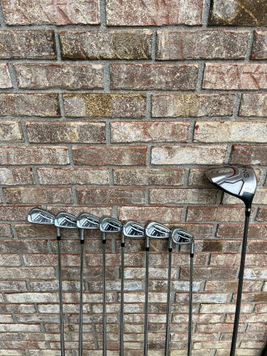 Top of the line Used Men’s Ping Golf Set With DRIVER!