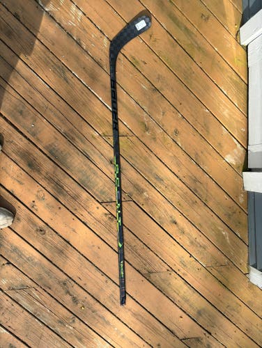 New Senior Bauer Right Handed P92  Ag5nt Hockey Stick