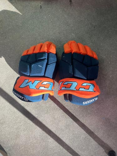 Orange Used Custom Junior CCM Tacks HG45C Gloves 12"