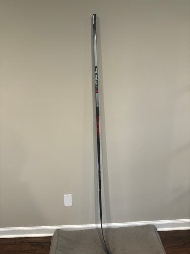 New Senior CCM Right Handed P29  Ft+ Hockey Stick