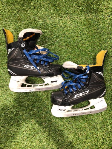Used Bauer Supreme S150 Hockey Skates Regular Width Size 1.0 - Junior