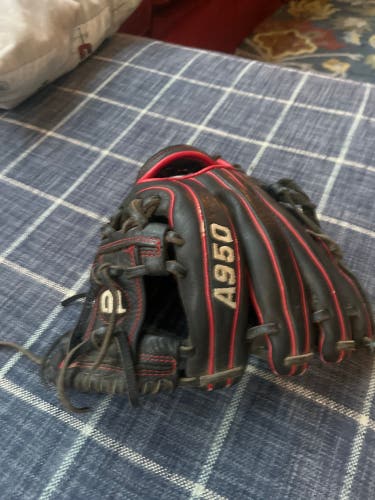 Used 2019 Infield 11.5" A950 Baseball Glove