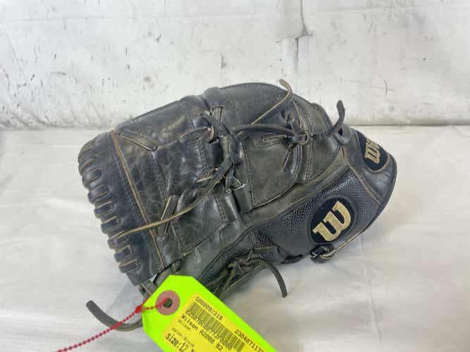 Used Wilson A2000 B2 12" Baseball Fielders Glove Lht