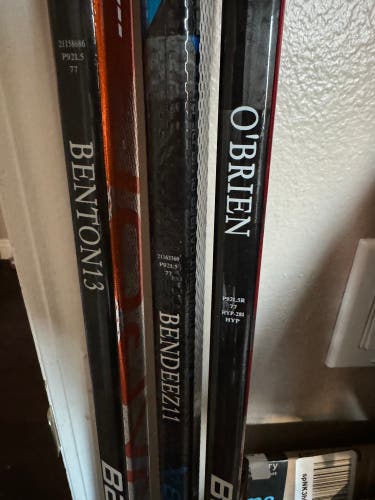 3 New Bauer Right Handed Pro Stock Sticks Lie5