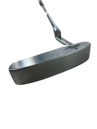 Used Michelob Ultra Blade Putter 35"