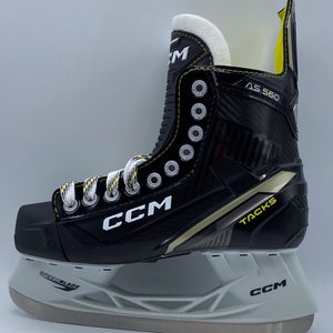 NEW CCM Tacks AS 560 Skates, Size 8 R