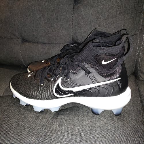 Black New Size 8.0 (Women's 9.0) Adult Men's Nike High Top Molded Cleats