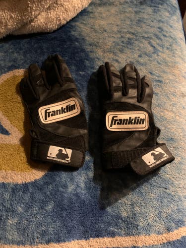 Used Medium Franklin Batting Gloves