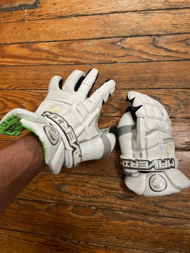 Maverik M3 Goalie Gloves - 12” (Retail: $99)