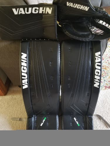 Used 33+1.5" Vaughn SLR2 Pro Carbon Goalie Full Set