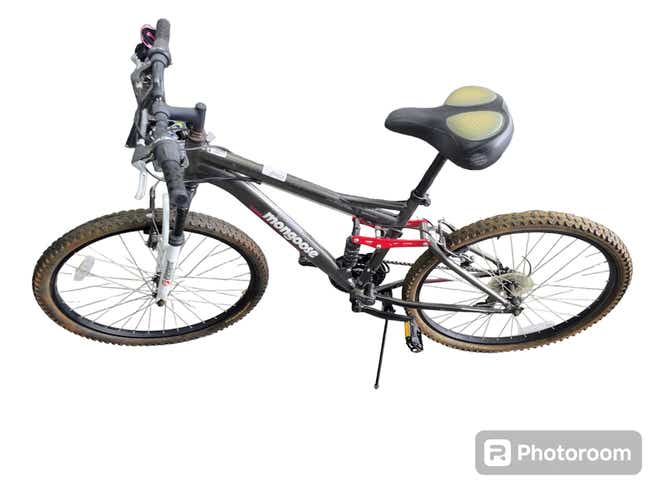 Used Mongoose Legdge 2.1 43-47cm - 17-18" - Md Frame 21 Speed Men's Bikes