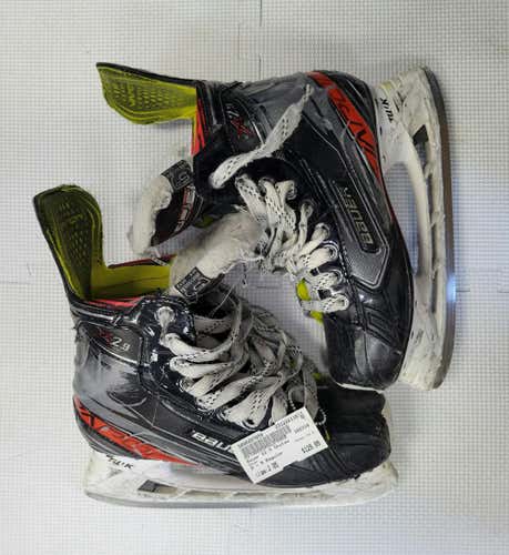 Used Bauer X2.9 Junior 05 D - R Regular Ice Hockey Skates