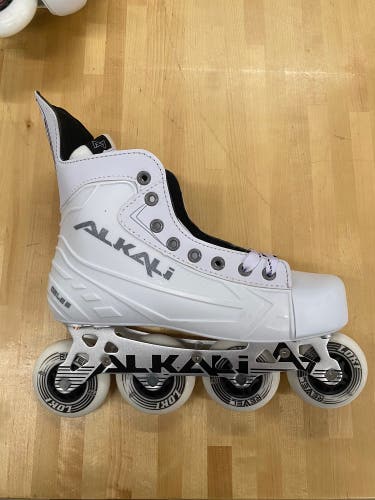 Used Alkali Regular Width Size 9 Cele III Inline Skates