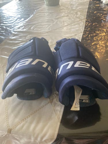 New  Bauer 12"  Gloves