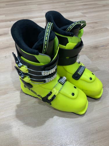 Used Kid's HEAD Z3 All Mountain Ski Boots