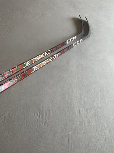 *2 Pack* of New Intermediate CCM Jetspeed FT5 Pro Right Handed Hockey Stick 65 Flex P29