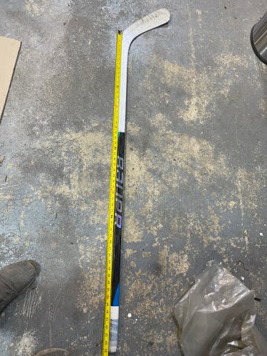 Used Senior Bauer Right Handed P92  Nexus Sync Hockey Stick