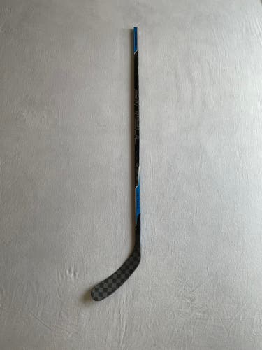 Like New Junior True Project X Right Handed Hockey Stick 50 Flex TC2.5