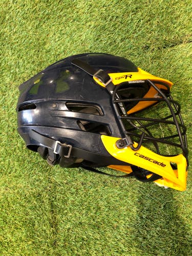 Used Adult Cascade XS CPV-R Helmet
