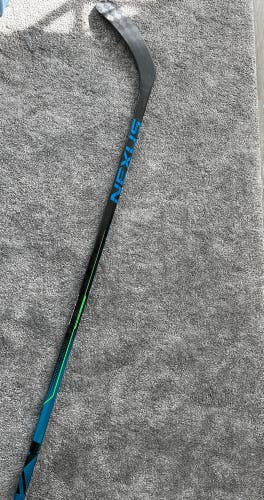 Senior Right Handed P92  Nexus Geo Hockey Stick